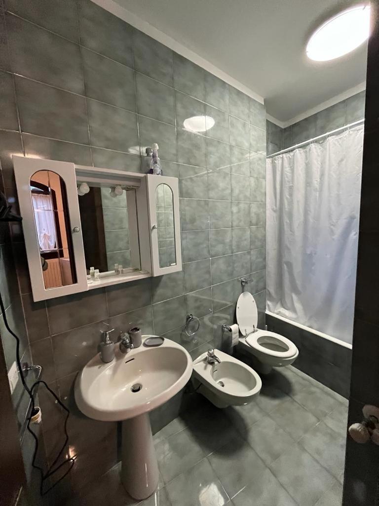 Villa Ambra B&B Siviglia Вермеззо Экстерьер фото